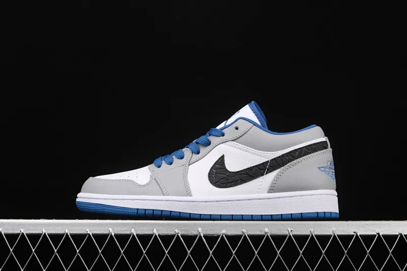 All categories Air Jordan Jordan series basketball shoes Air Jordan 1 Low Air Jordan 1 Low Shadow AJ1 Joe 1 gray blue and white first layer low-top cultural and leisure sports sneakers 553558-103